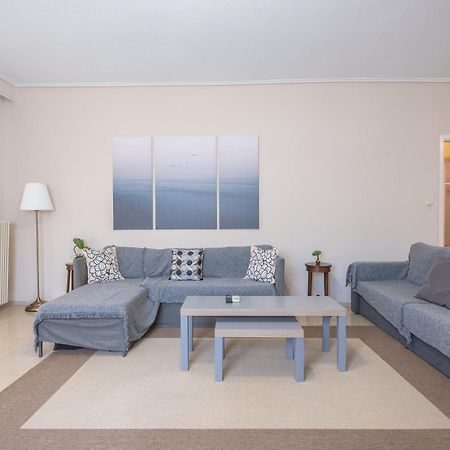 Lovely & Spacious 2-Bedroom Rental Unit In Glifada Atenas Exterior foto