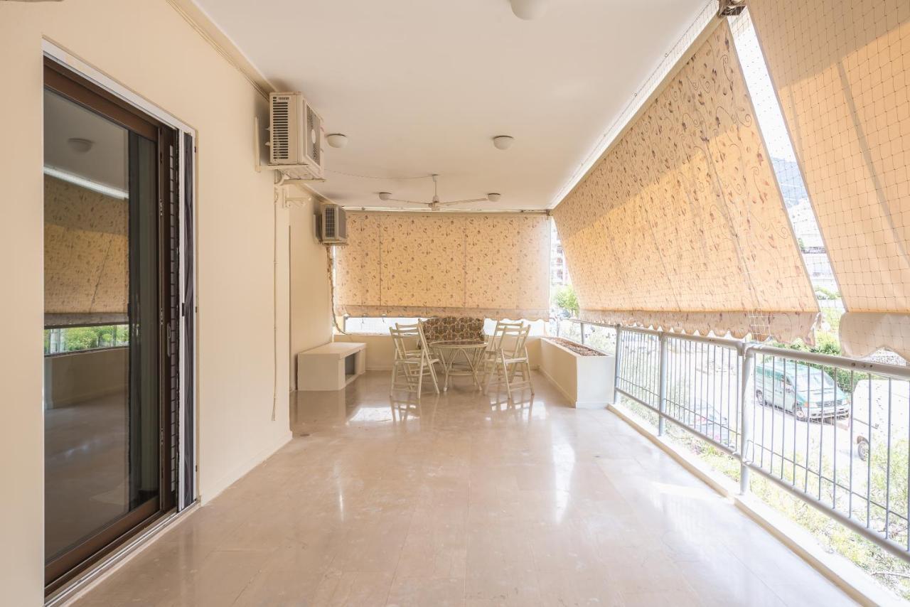 Lovely & Spacious 2-Bedroom Rental Unit In Glifada Atenas Exterior foto