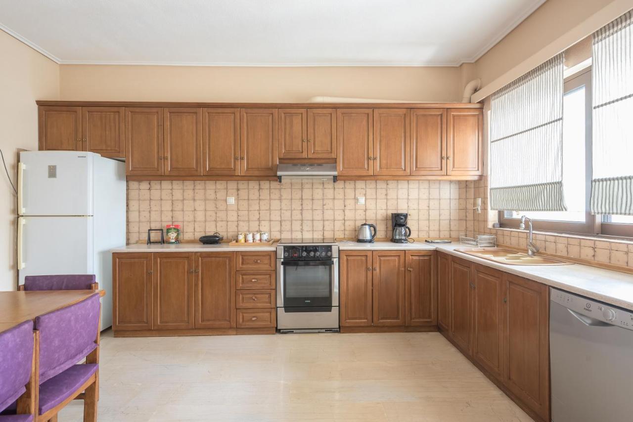 Lovely & Spacious 2-Bedroom Rental Unit In Glifada Atenas Exterior foto