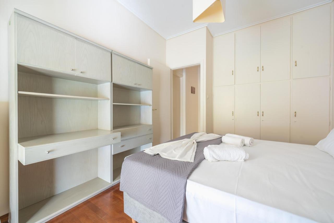 Lovely & Spacious 2-Bedroom Rental Unit In Glifada Atenas Exterior foto